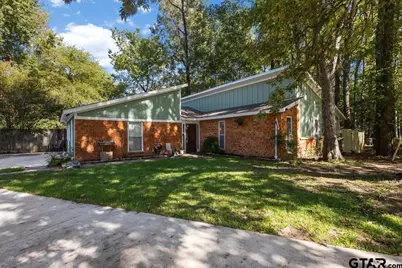300 Synterra, Lindale, TX 75771 - Photo 1