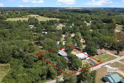 535 Oakwood Dr, Kilgore, TX 75662 - Photo 35