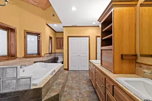 1091 Co Rd 1596, Avinger, TX 75630 - Photo 23