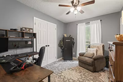 207 Alabama St, Van, TX 75790 - Photo 19
