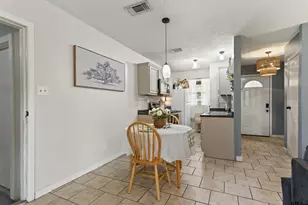207 Alabama St, Van, TX 75790 - Photo 9