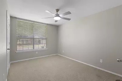 621 Winding Brook Lane, Tyler, TX 75703 - Photo 13