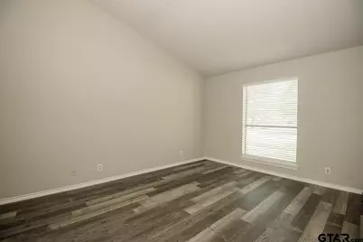 5831 Hollytree Dr., Tyler, TX 75703 - Photo 15