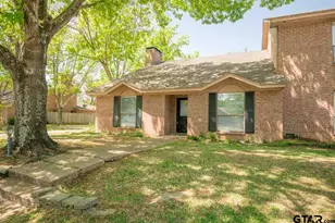 5831 Hollytree Dr, Tyler, TX 75703 - Photo 3