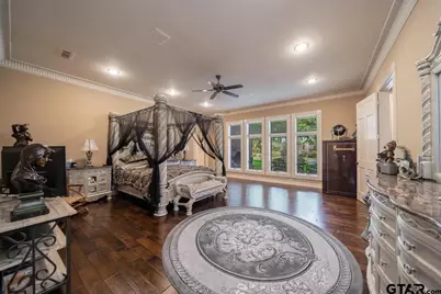 6704 Hollytree Circle, Tyler, TX 75703 - Photo 19