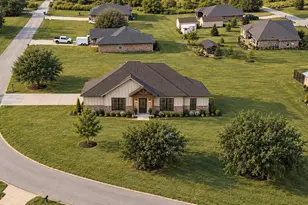 11825 Meadow Creek Dr, Brownsboro, TX 75756 - Photo 1