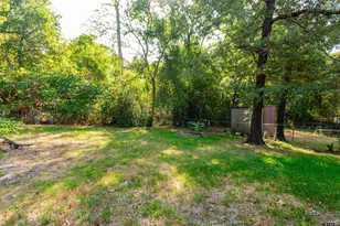 116 Fairview Dr, Longview, TX 75604 - Photo 29