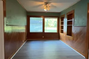 1501 Crockett Rd, Palestine, TX 75801 - Photo 15