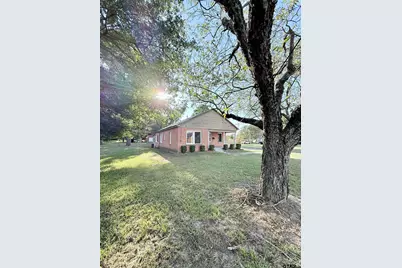 1501 Crockett Rd, Palestine, TX 75801 - Photo 3