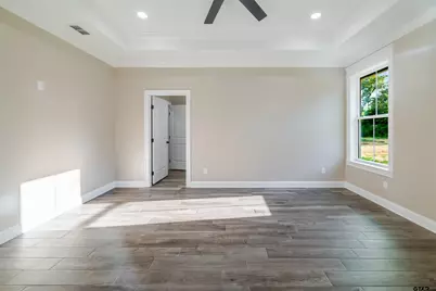 404 Small Oaks Road, Kilgore, TX 75662 - Photo 15