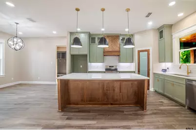 404 Small Oaks Road, Kilgore, TX 75662 - Photo 9
