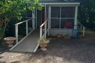 1035 N Johnson St, Mineola, TX 75773 - Photo 1