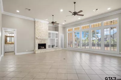 1609 Holcomb Cir, Tyler, TX 75703 - Photo 11