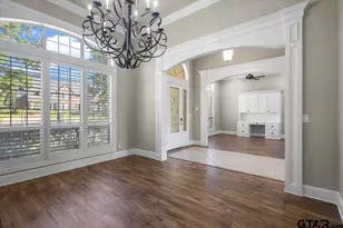 1609 Holcomb Cir, Tyler, TX 75703 - Photo 9