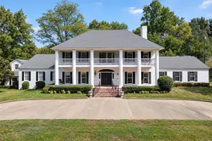 2800 Woodlake Dr, Tyler, TX 75701 - Photo 1