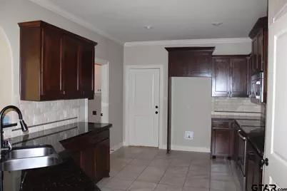 1716 Whetstone, Tyler, TX 75703 - Photo 9