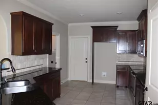 1716 Whetstone, Tyler, TX 75703 - Photo 9