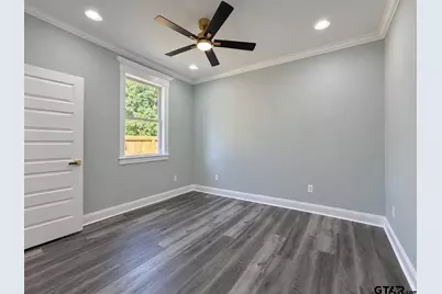 2921 N Border Ave, Tyler, TX 75702 - Photo 25