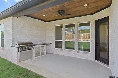 16426 Clearview Dr, Lindale, TX 75771 - Photo 9