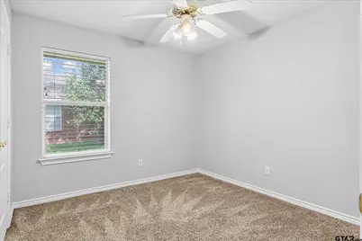 222 Amanda Ct, Whitehouse, TX 75791 - Photo 9