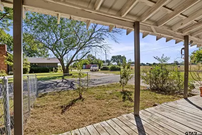 600 W 12th St, Clarksville, TX 75426 - Photo 31
