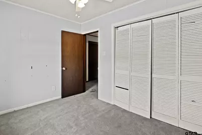 600 W 12th St, Clarksville, TX 75426 - Photo 25
