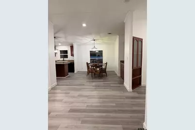 5611 Holiday Hills, Tyler, TX 75708 - Photo 5