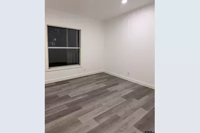 5611 Holiday Hills, Tyler, TX 75708 - Photo 11