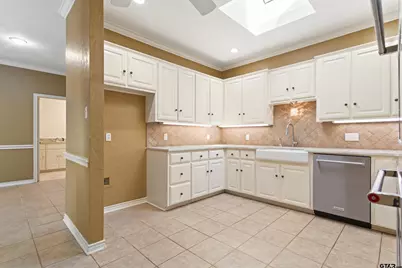 1116 Oak Garden Circle, Tyler, TX 75703 - Photo 15