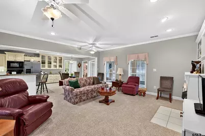 445 Crystal Ave, Rusk, TX 75785 - Photo 17