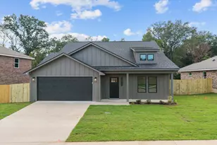 16410 Crossing Cir, Lindale, TX 75771 - Photo 7