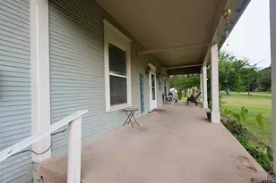 210 Hopkins, Alba, TX 75410 - Photo 31