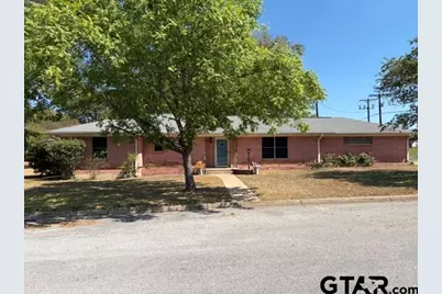 301 Hart Street, Quitman, TX 75783 - Photo 1