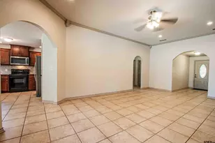 516 Neches, Chandler, TX 75758 - Photo 13