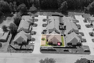 901 Wilcrest Pl, Longview, TX 75604 - Photo 35