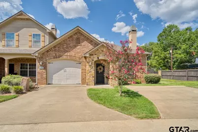 901 Wilcrest Place, Longview, TX 75604 - Photo 1
