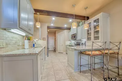 901 Wilcrest Place, Longview, TX 75604 - Photo 7