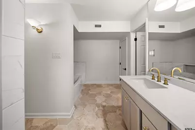 3829 Cloverdale, Tyler, TX 75701 - Photo 27