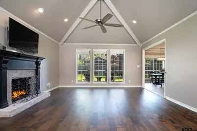 1413 Holly Creek Drive, Tyler, TX 75703 - Photo 9