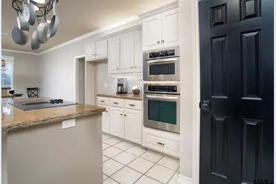 1413 Holly Creek Drive, Tyler, TX 75703 - Photo 19