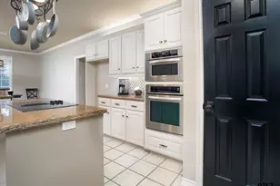 1413 Holly Creek Dr, Tyler, TX 75703 - Photo 19