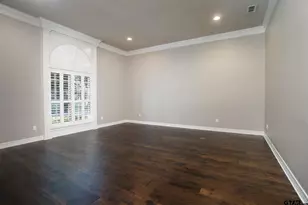 1413 Holly Creek Dr, Tyler, TX 75703 - Photo 7