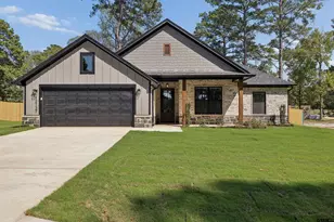 12137 Pinecrest Dr, Flint, TX 75762 - Photo 1