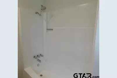 1602 Bowie Circle, Tyler, TX 75701 - Photo 11