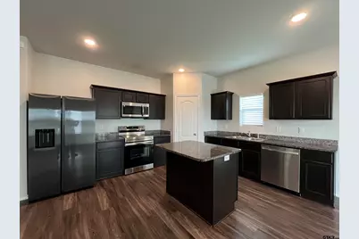 917 Martin St, Chandler, TX 75758 - Photo 7