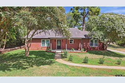 119 Stephanie Dr, Palestine, TX 75803 - Photo 1