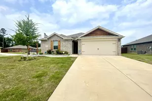 1206 Hidden Valley, Chandler, TX 75758 - Photo 29