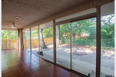 3215 Curtis Dr, Tyler, TX 75701 - Photo 11