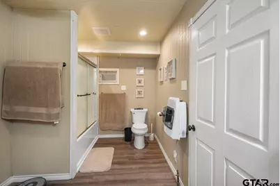 12118 County Road 313 E, Tyler, TX 75708 - Photo 9