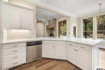 333 Hines Crossing, Bullard, TX 75757 - Photo 11